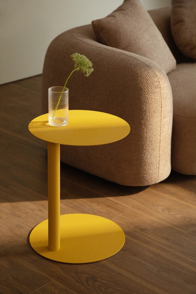 yannik round side table o40 cm in steel