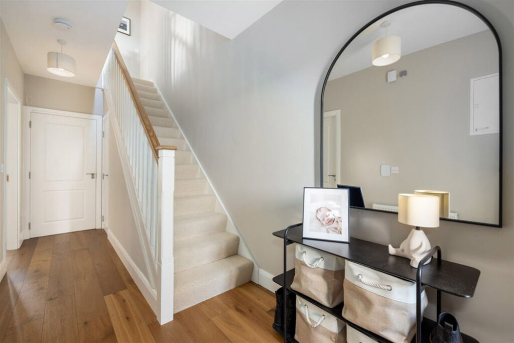 5bfd7855 4dcf 4934 880c cce477de99e3 x