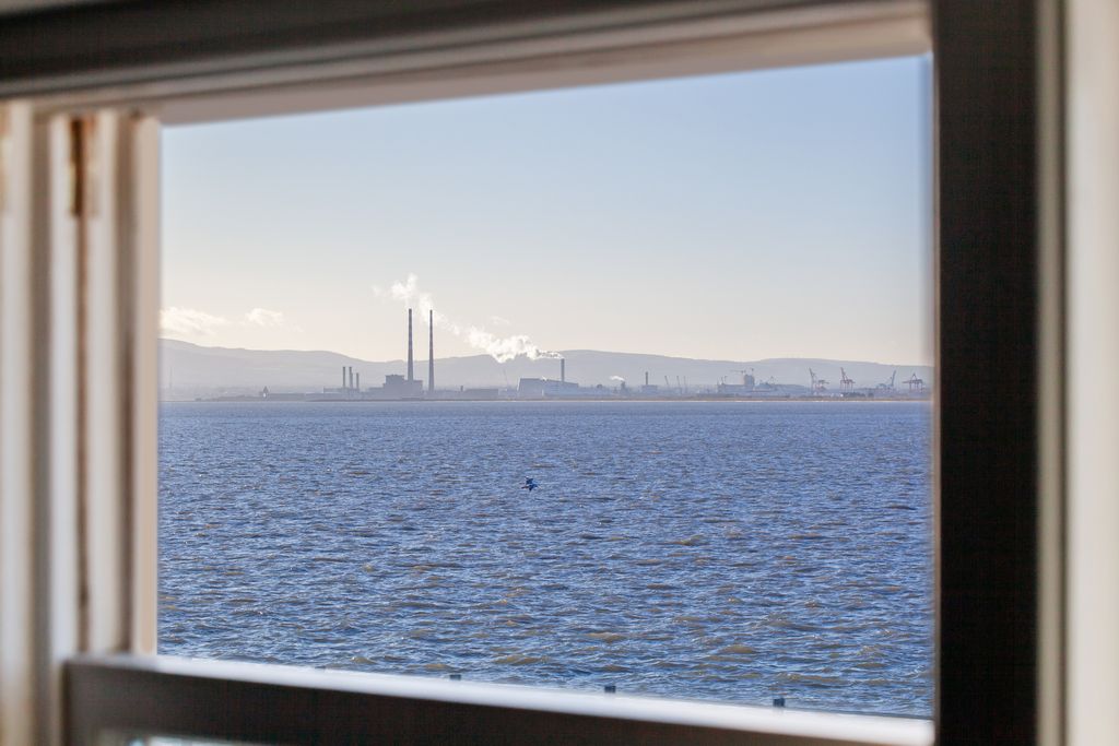 85704 R 1 IMG 0393 1K JPEG