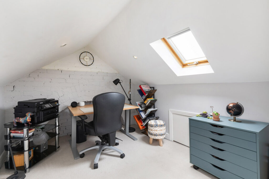 85838 R 1 45 Brookfield 1382