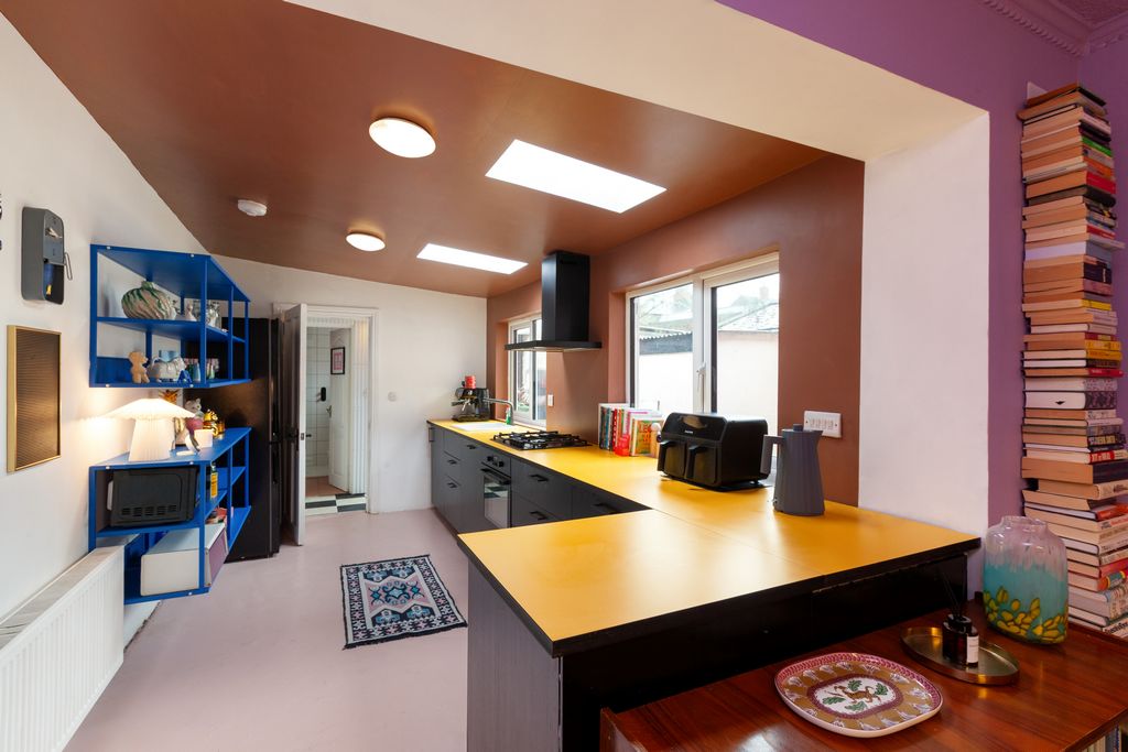 8NorthWilliamStreet 8 img 0328 1K JPEG