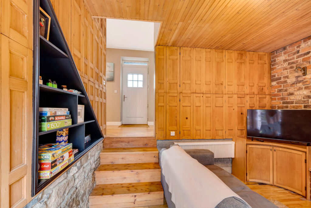 The Cottage Interior 24