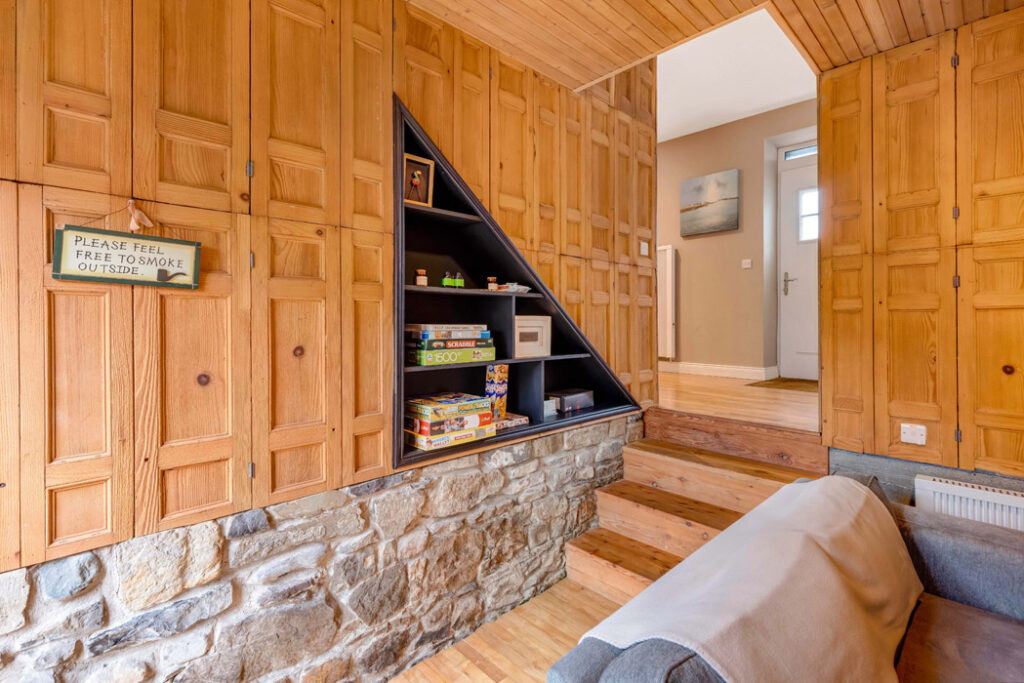 The Cottage Interior 26