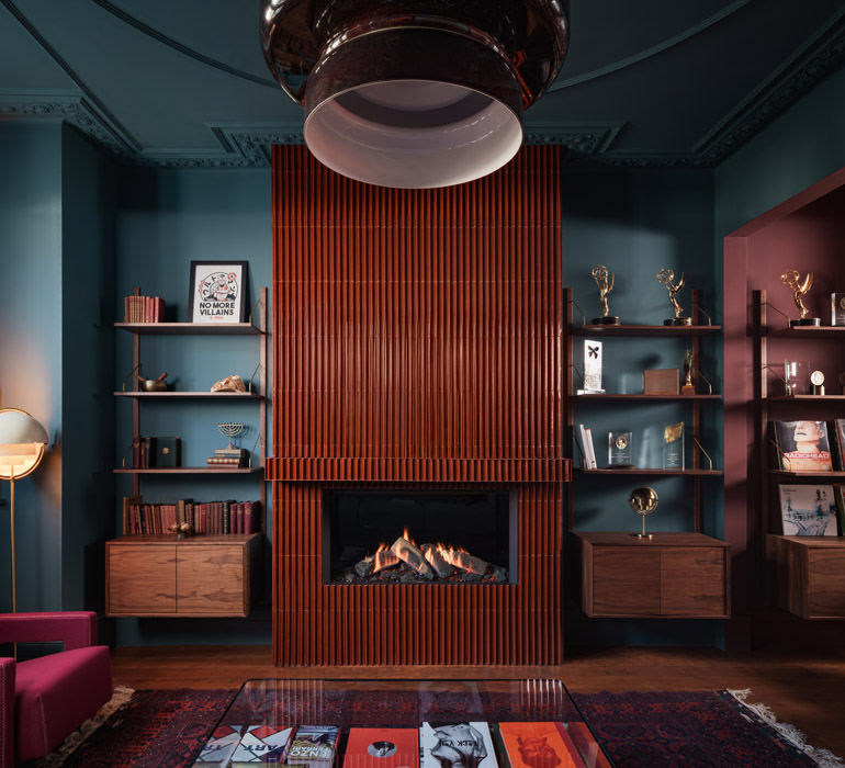 Zoe Willis Narbonne Avenue HR 02