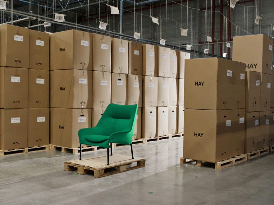 O2 Lounge Chair Factory visit 02