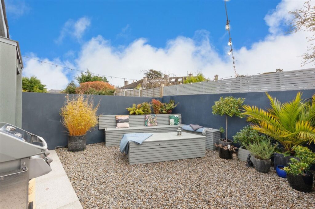 a429182a 082e 4789 b79c 88a050e7e5dc x