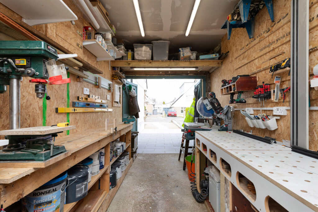 Garage Workshop
