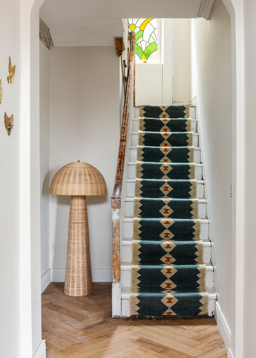 TGHR NEWROSS 203 Edit