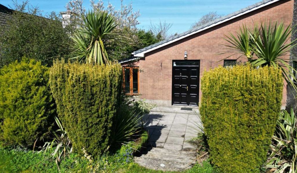 bungalows templemore 2