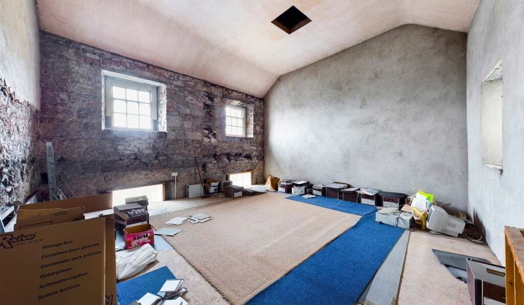 home above shop ennis 4