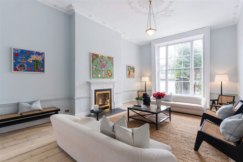 sitting room entrance level