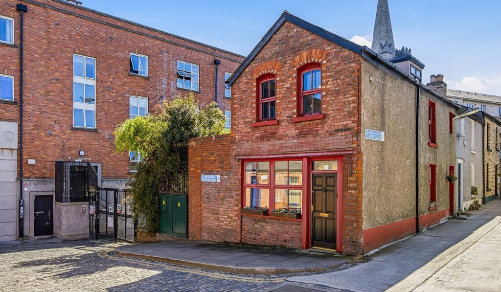1 Hanover Square 1 e1778598077608