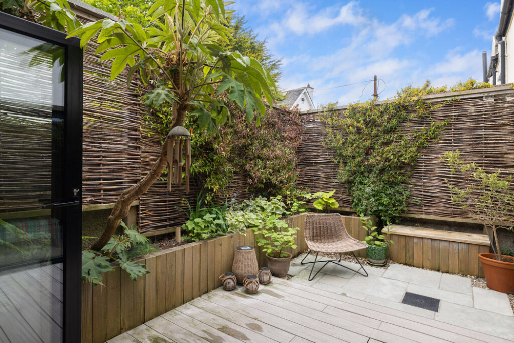 3SidmontonAvenue 24 3 sidmonton avenue 30