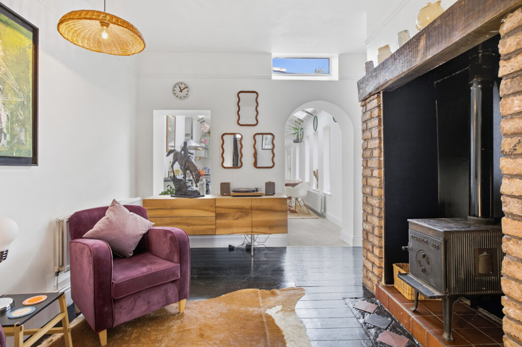 Three-bed Portobello residence with 20m back garden 4 7N9A6492