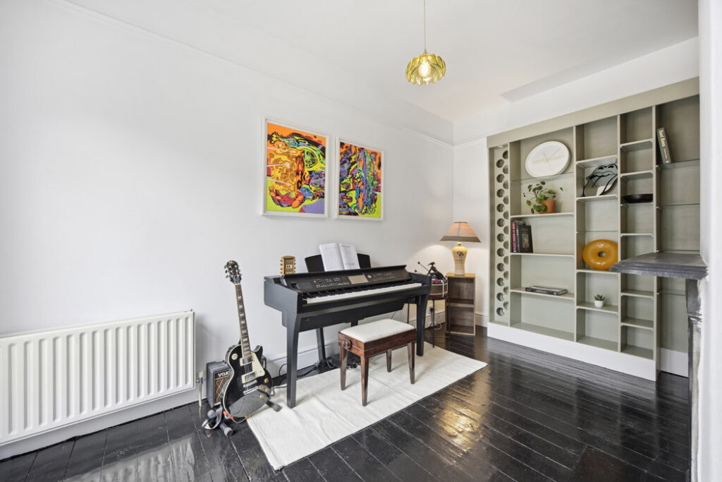 Three-bed Portobello residence with 20m back garden 6 7N9A6495