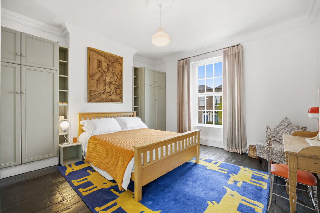 Three-bed Portobello residence with 20m back garden 9 7N9A6522