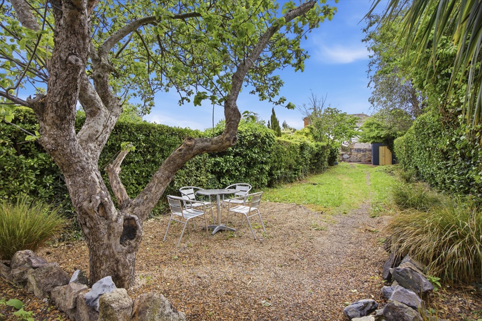 Three-bed Portobello residence with 20m back garden 12 7N9A6534