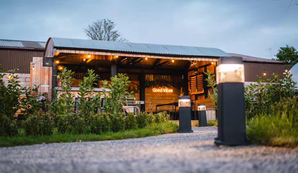 Black Shack Gin Tin