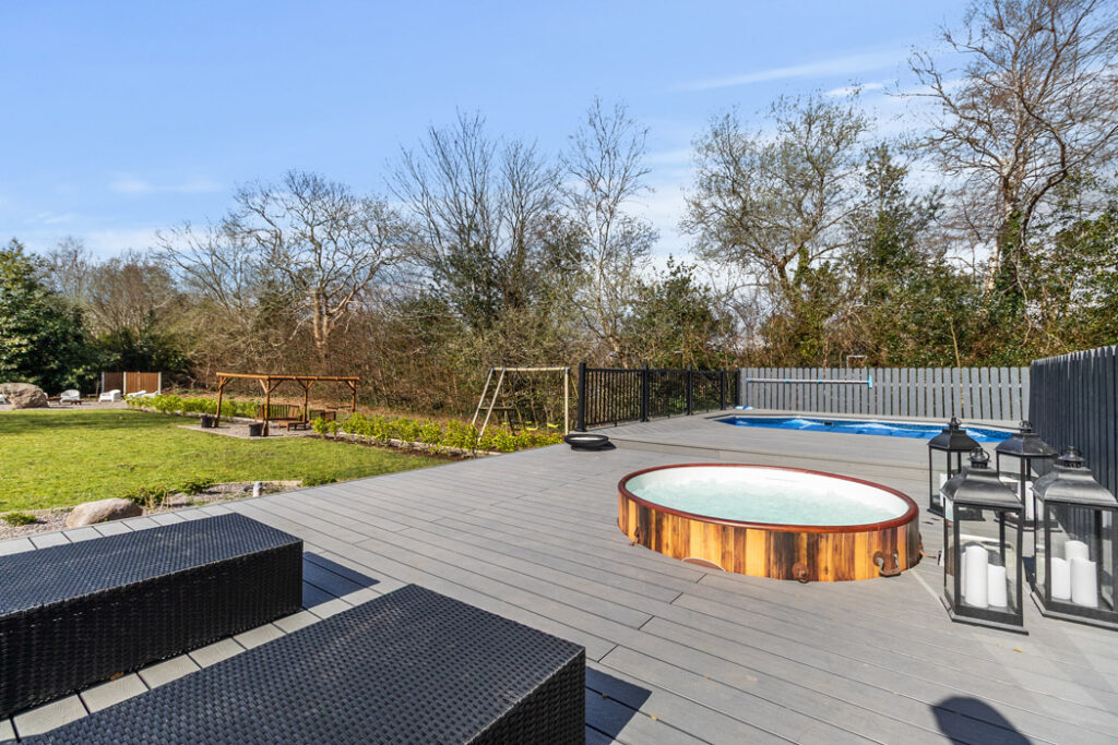 This A-rated house offers incredible glamour for €795k, including a heated outdoor pool and hot tub 16 Foxglove House Photos Lyne Media 29