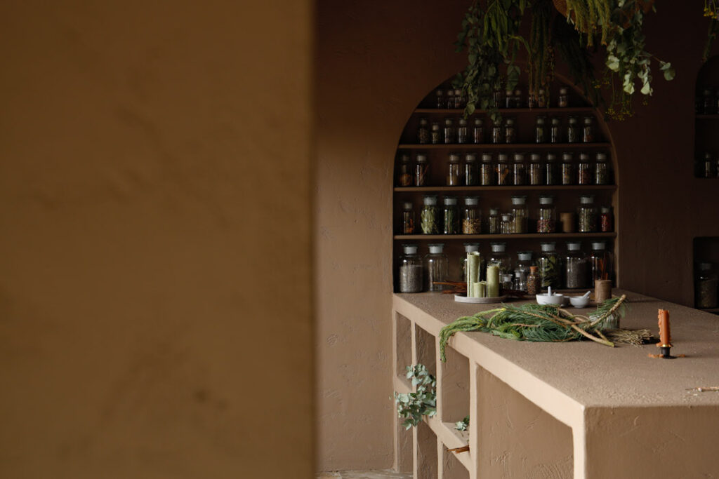 Leonie Cornelius bottles the magic of an inspiring garden at Bloom 2 IMG 3357