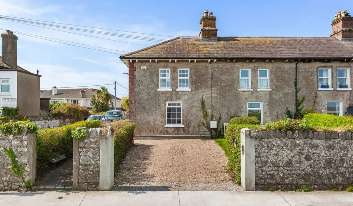 Baldoyle home offering the same big blue views as Howth, Sutton, and Portmarnock 2 LEAD 8e9ae55a 32e2 4764 8867