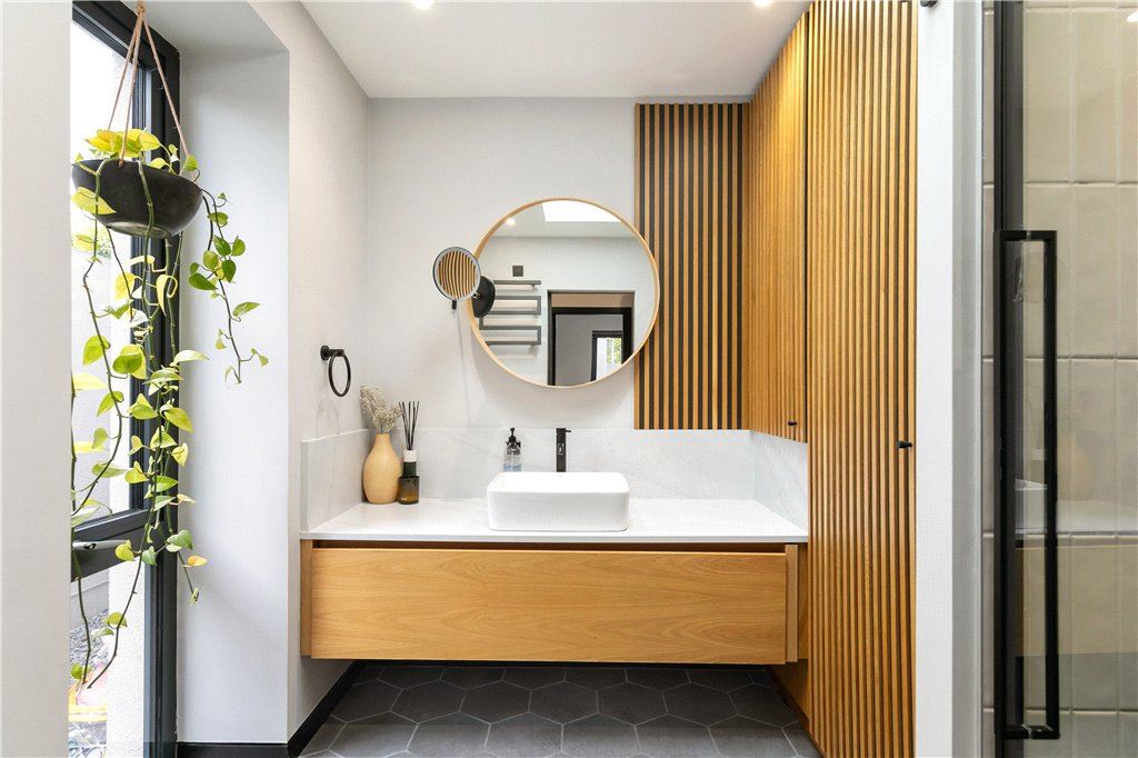 principal ensuite
