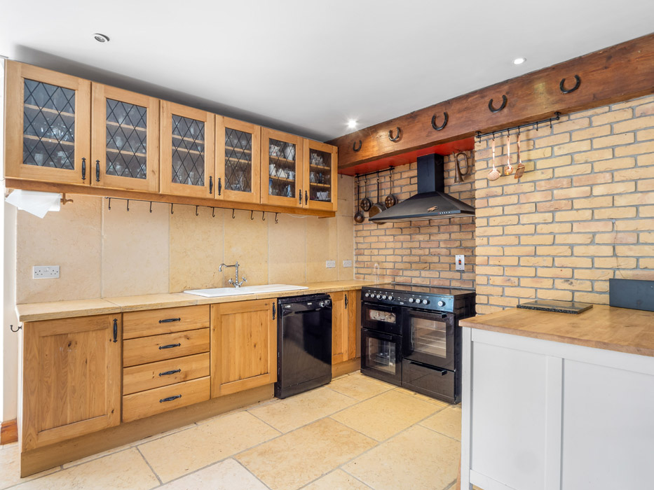 11 Kitchen
