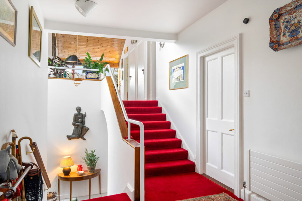 This is what it costs to live beside the Forty Foot in Sandycove 3 229 HR 3