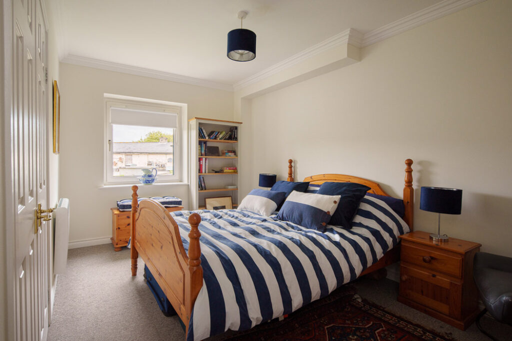 Cooley calling: The siren song of the sea in Blackrock, Co Louth, seeking €550k 7 3 Marine Court Blackrock 016 of 017