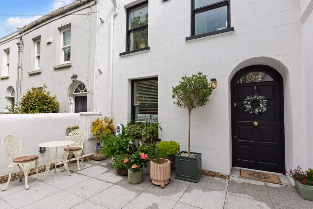 Dublin 8 Victorian-era house with a cool contemporary interior 2 89327 R 1 02A8025
