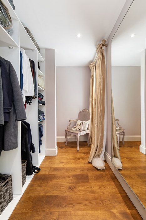 Dressing En Suite 1