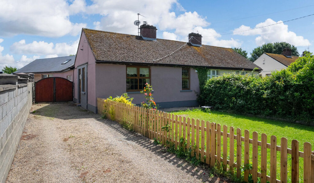Cottages to covet in the city, suburbs and wilds of the countryside from €80k 1 Cottages