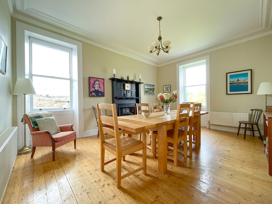 K836 Dining Room 1 edit