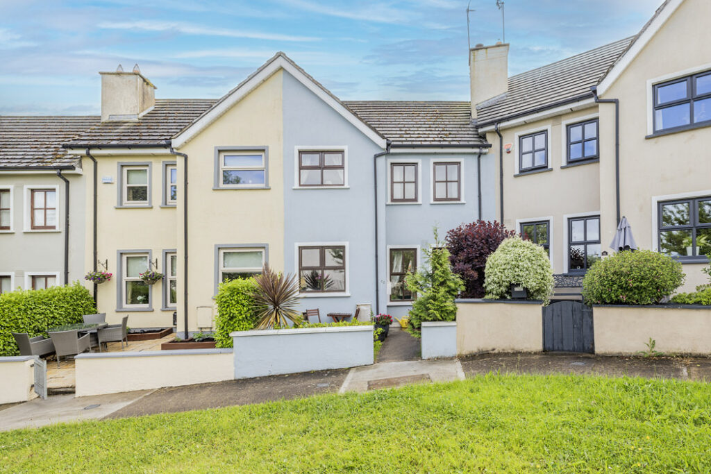 Two two-beds, within commuting distance to Dublin, for less than €370k 7 MG 1033 1