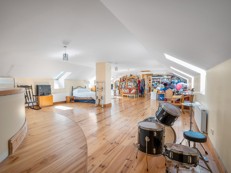 Second floor room b