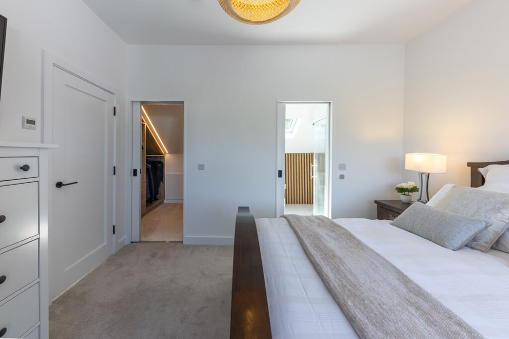 D5 bungalow whose front hides an A-rated 5-bed out back 8 St Assams Park96