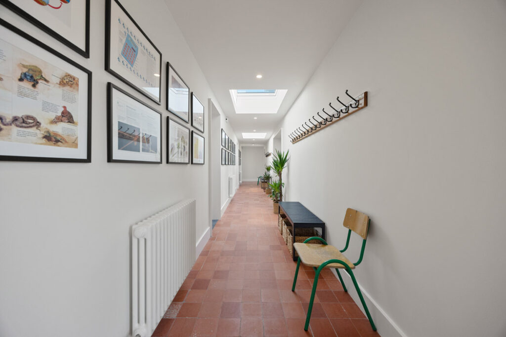 Tullycrine Schoolhouse Hall 01 4N1A0830