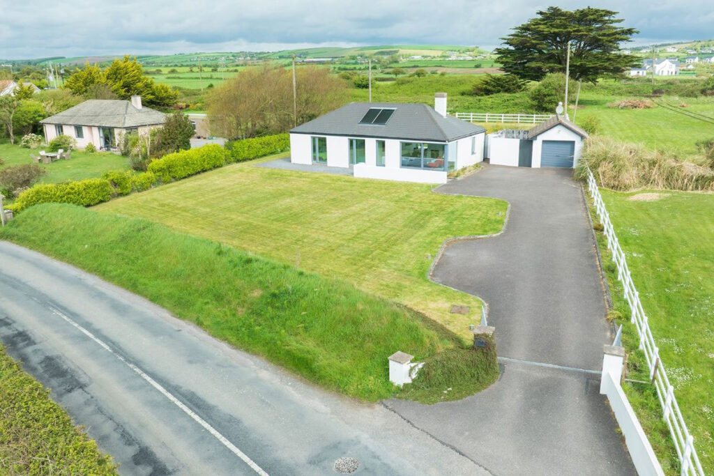 Sandy Ridge, Garryvoe.