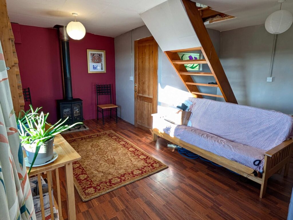 Seeking €75k, is this cabin the greatest buy of all time? 3 jpeg optimizer Cabin Living 2