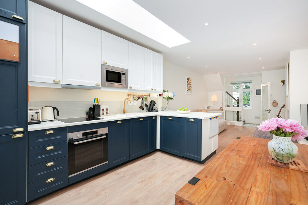 Take me to the two-bed at the bridge on the Dodder’s nature trail seeking €625k 5 012
