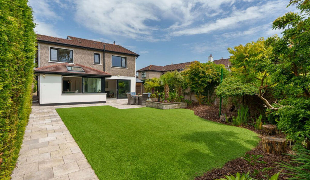 29 Kiltegan Lawn 23
