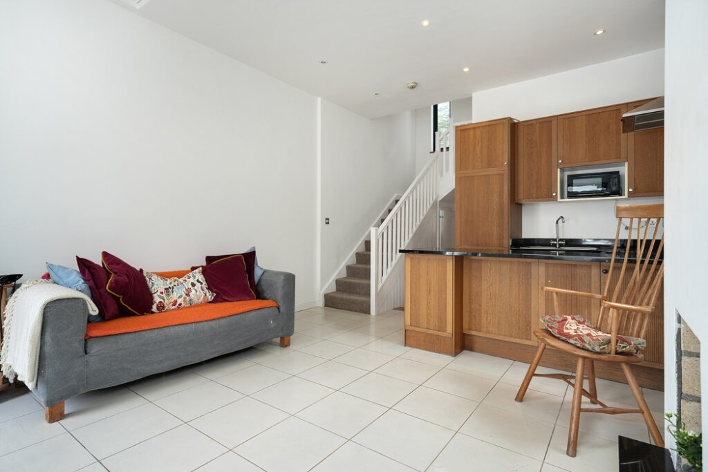 A cute Dublin 8 artisan cottage seeking €350k offers scope to extend 2 30