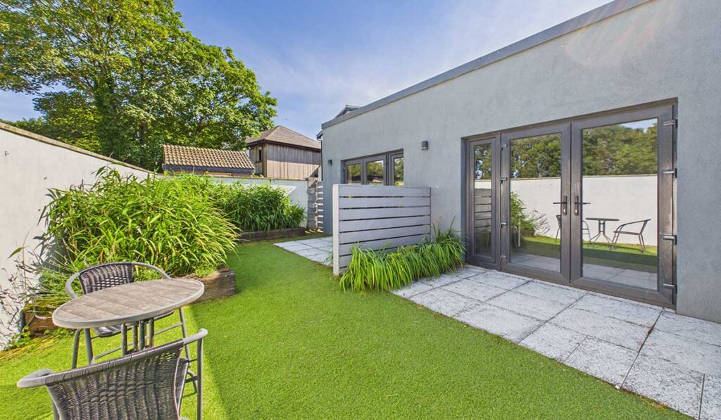 Former post office, country cottage and Ranelagh apartment among new €395k listings 6 4 Rear garden