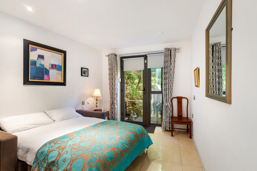 Million-euro vista or the potential to create your own Grand Design for €1.075 million 7 88457 R 1 0 02a2622