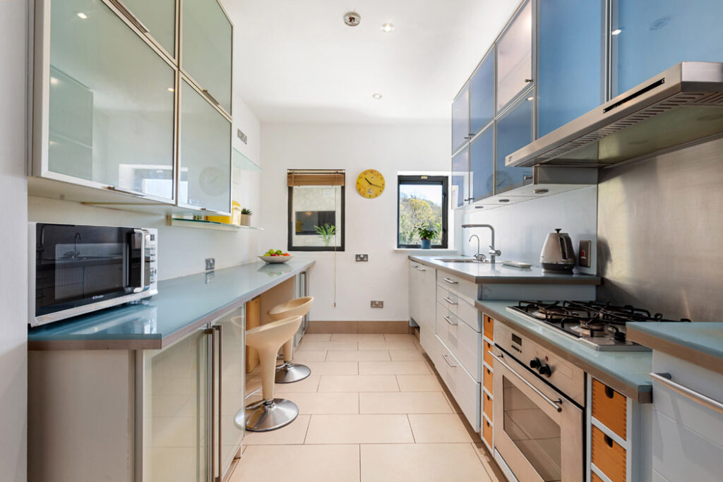 Million-euro vista or the potential to create your own Grand Design for €1.075 million 5 88457 R 1 0 02a2664