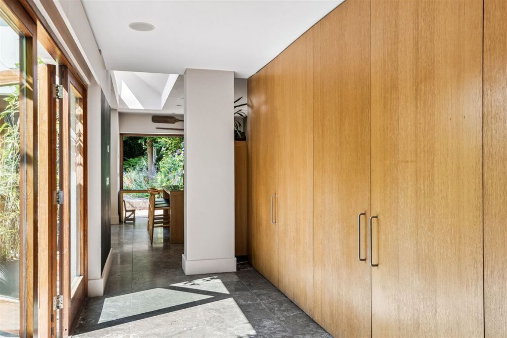 With ultra-private gardens, this contemporary Rathgar redbrick is swoon-worthy 6 88df4fed 1e9c 42d6 b332 8886387a0852 x