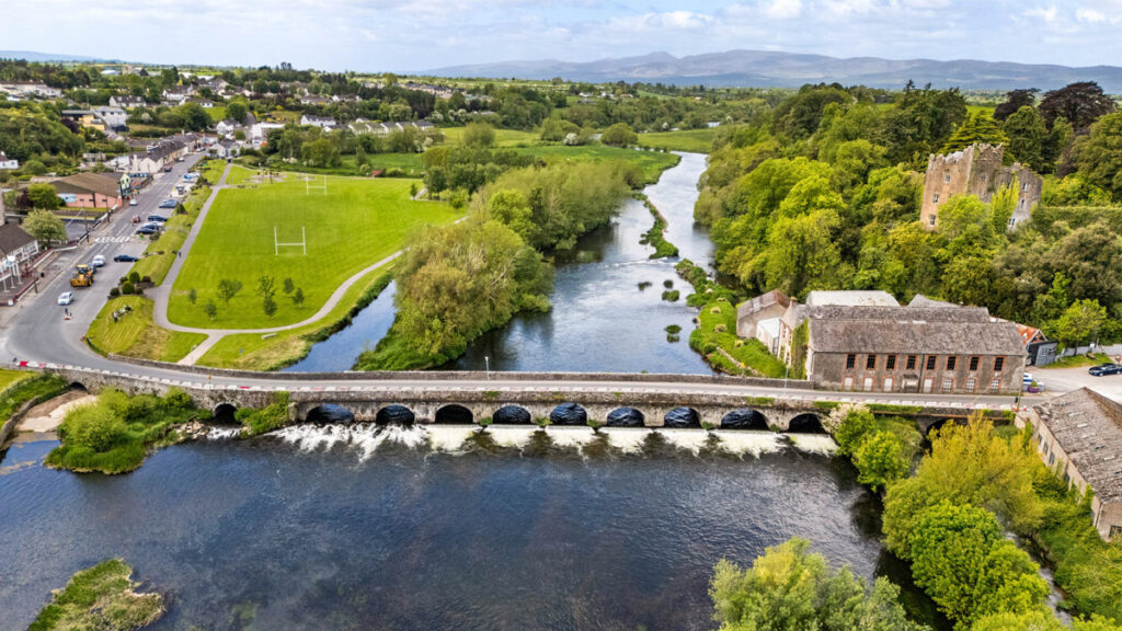 With land, fishing rights and an island, live out your Princess Bride fantasy in this historic castle for €700k 1 ArdfinnanCastle 14 dji 0137