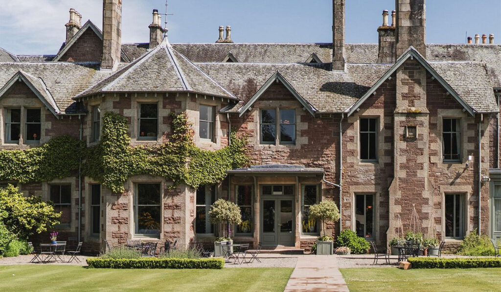 Cromlix 9