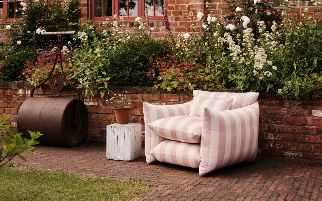 A fresh blueprint for furnishing your garden — Give it the Bridgerton treatment 4 buchanan studio
