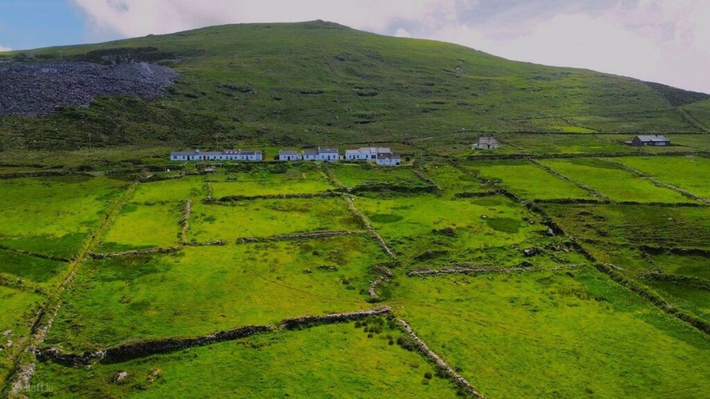 Charlie Chaplin’s daughter's tiny Kerry bolthole comes with a big backstory 10 country irish cottages